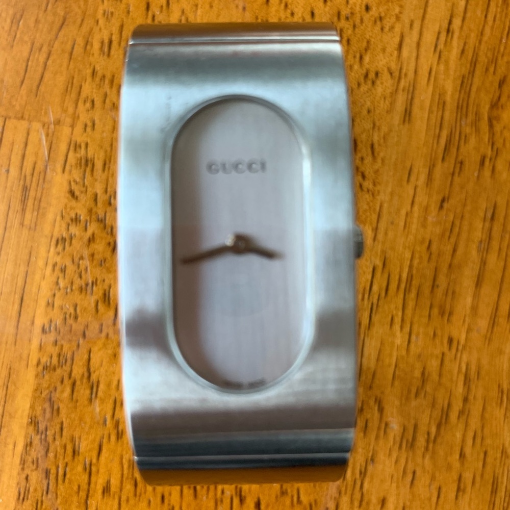 Gucci watch